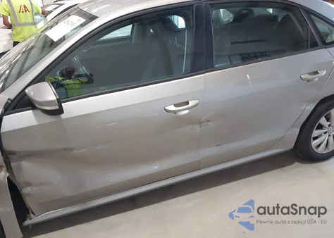 2012 Volkswagen Passat 2.5L S из США, поврежденный, VIN 1VWAP7A30CC079865